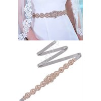 Kody rabatowe Srebrny pasek satynowy z kryształkami i perełkami, okucie w kolorze różowego złota S161